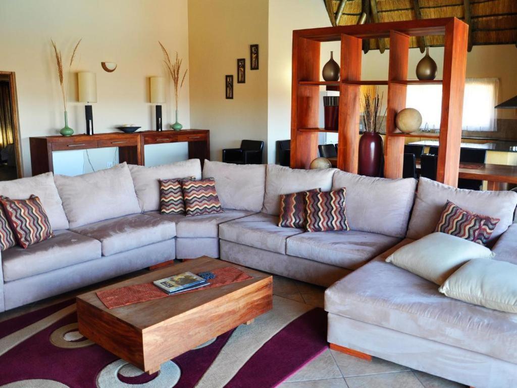 Dinkweng Safari Lodge The Waterberg Biosphere Buitenkant foto