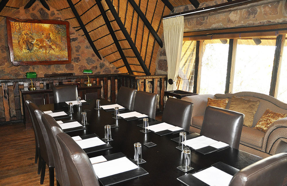Dinkweng Safari Lodge The Waterberg Biosphere Buitenkant foto